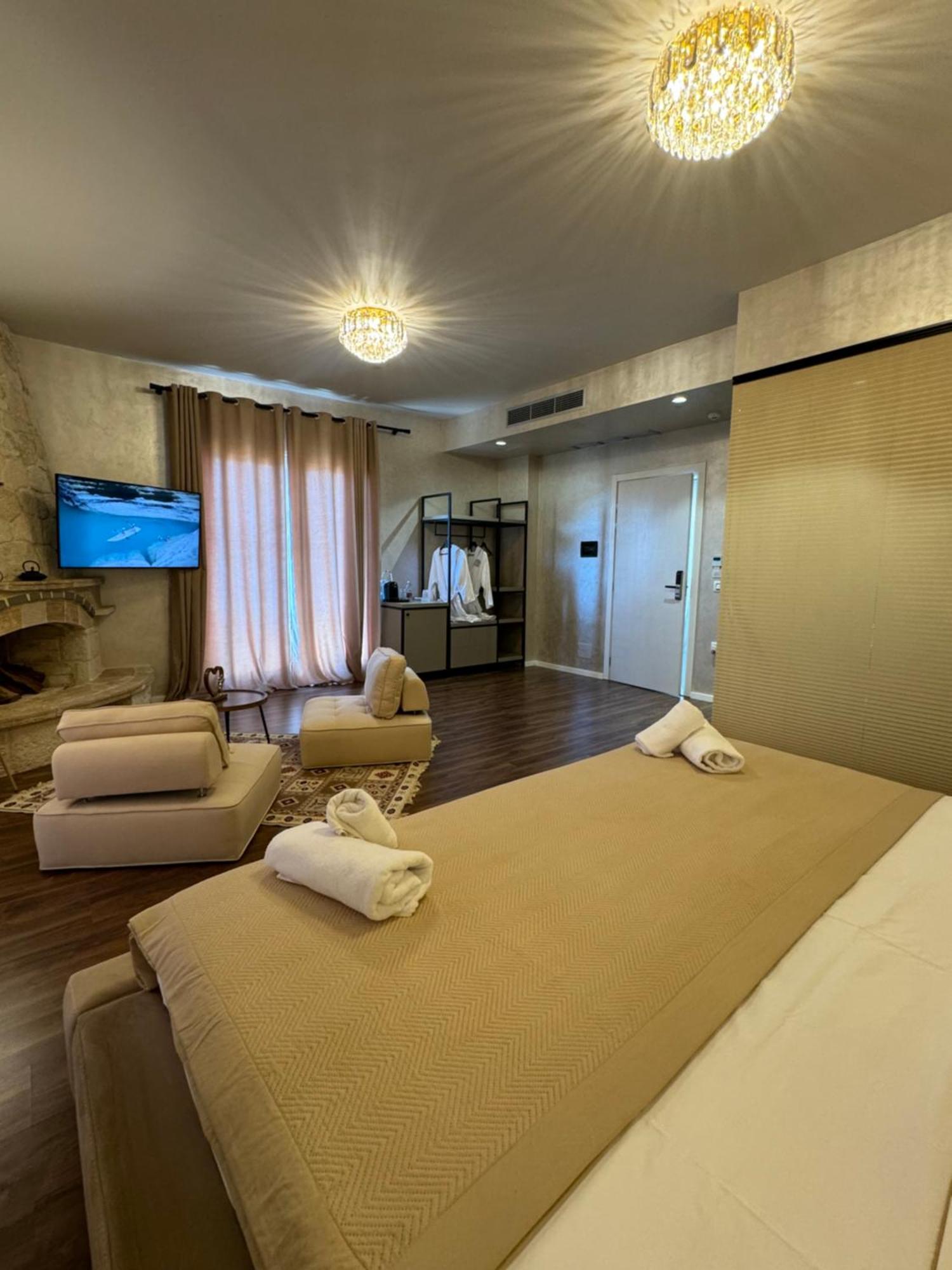 Festim Villa Hotel Kanine Eksteriør billede